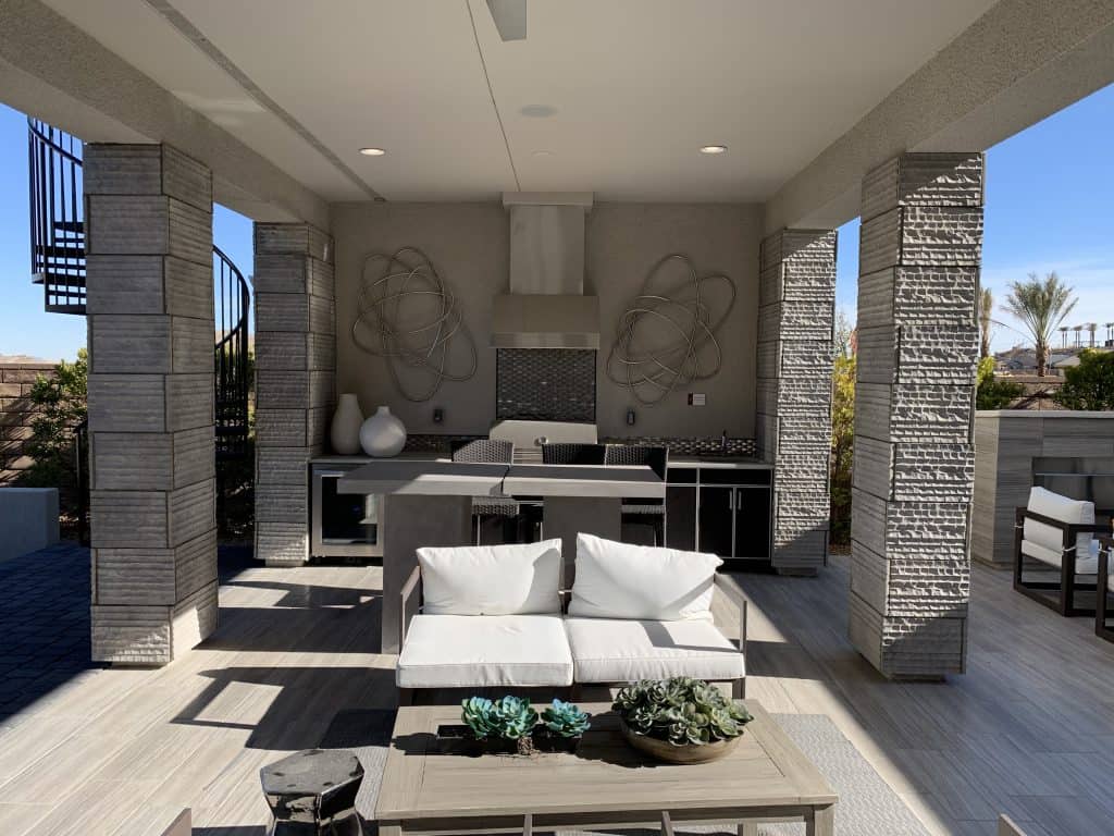 keystone-covered-patio