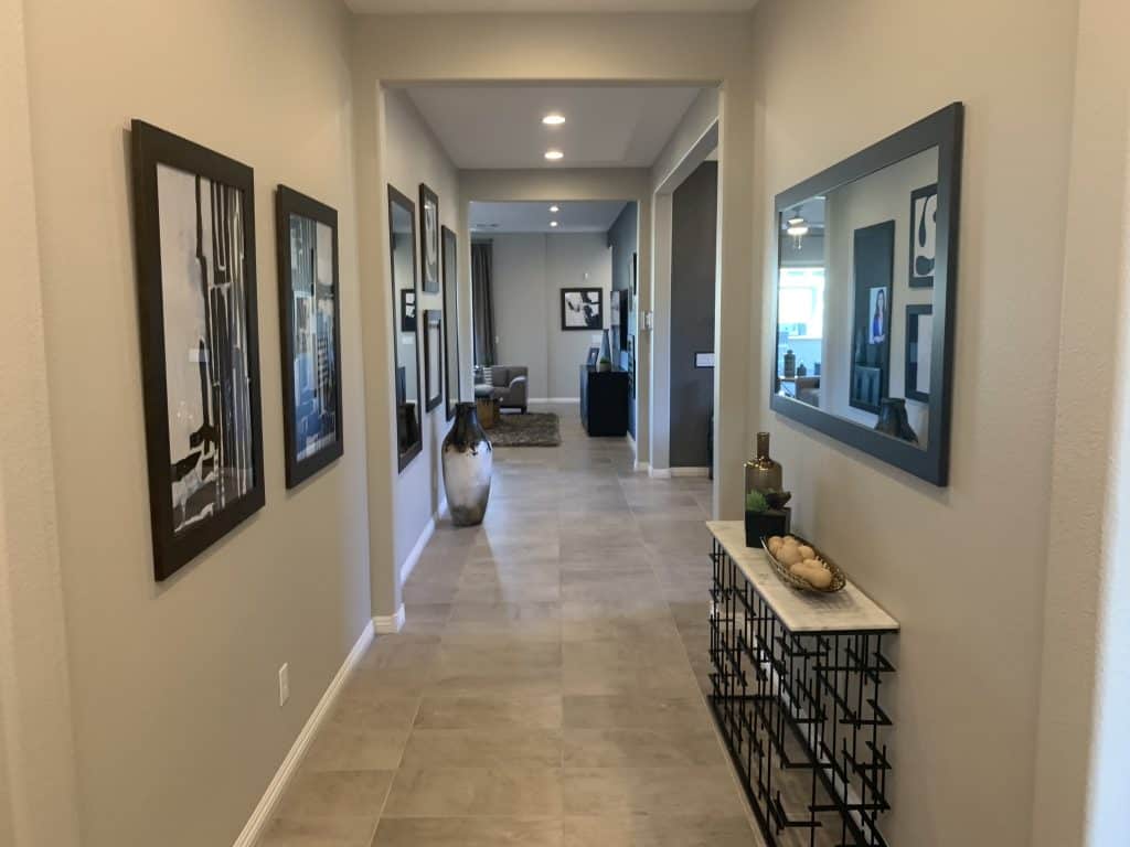 Foyer-Avila-Bixby-Creek