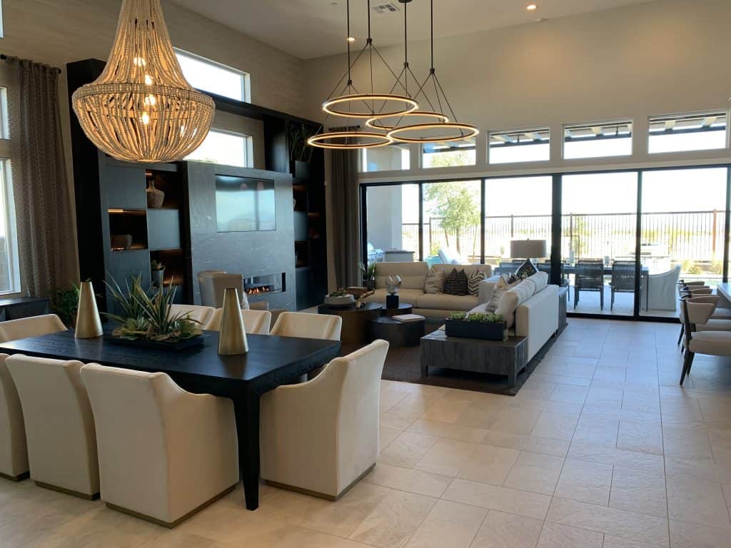 The-Grand-Circle-The-Overlook-at-mesa-ridge-interior-living-room